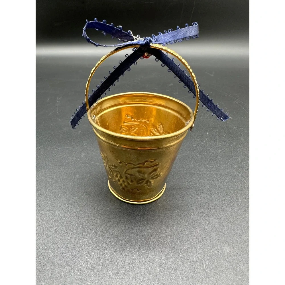Hosley Brass Mini Bucket  Embossed Decorative Pail with Blue‎ Ribbon BS-43080